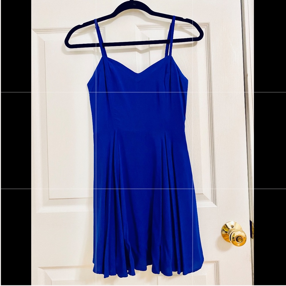 Aritzia casual sun dress